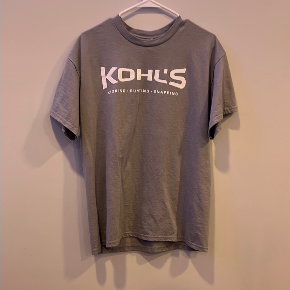 Kohl's DryBlend Charcoal Gray Logo Tee
